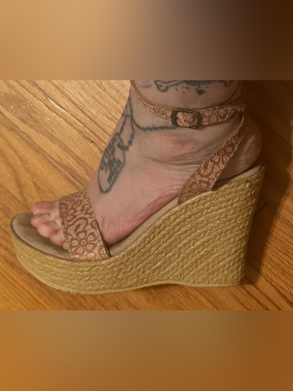 Women's Tan Espadrille Wedge Sandals - Stylish Ankle Strap